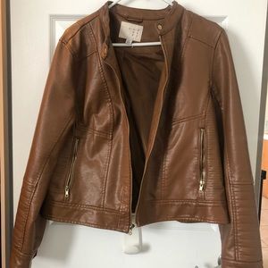 Target women’s faux leather jacket XL